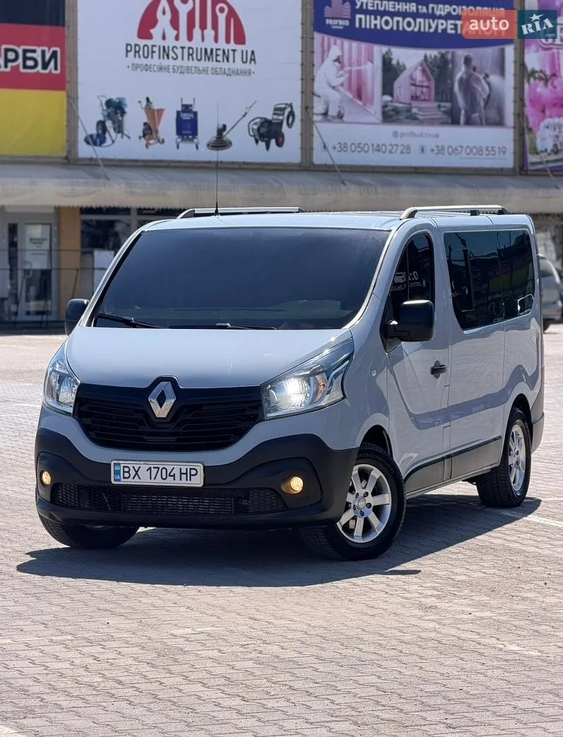 2018 Renault Trafic - мініатюра 2