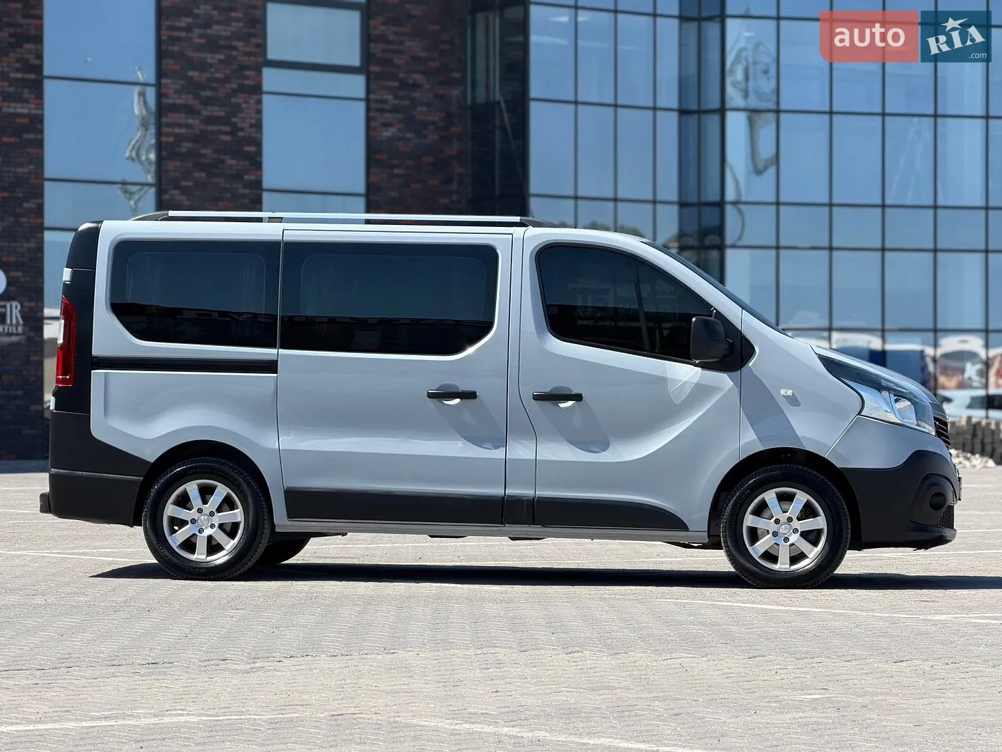 2018 Renault Trafic - мініатюра 19