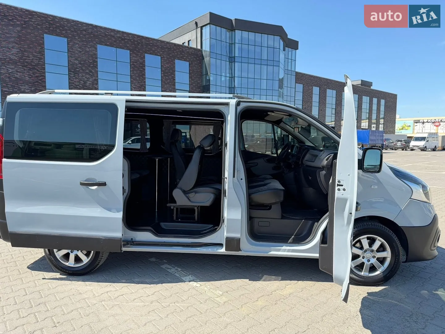 2018 Renault Trafic - мініатюра 61