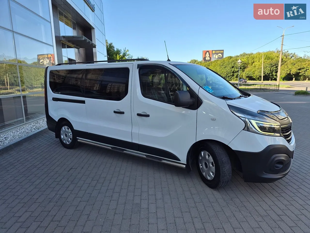 2020 Renault Trafic - мініатюра 48