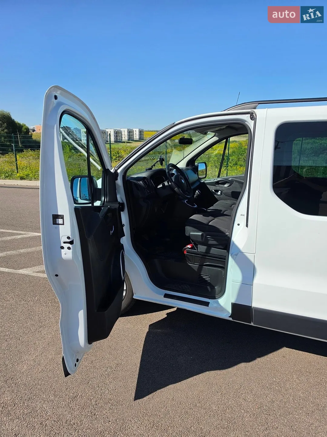 2020 Renault Trafic - мініатюра 6