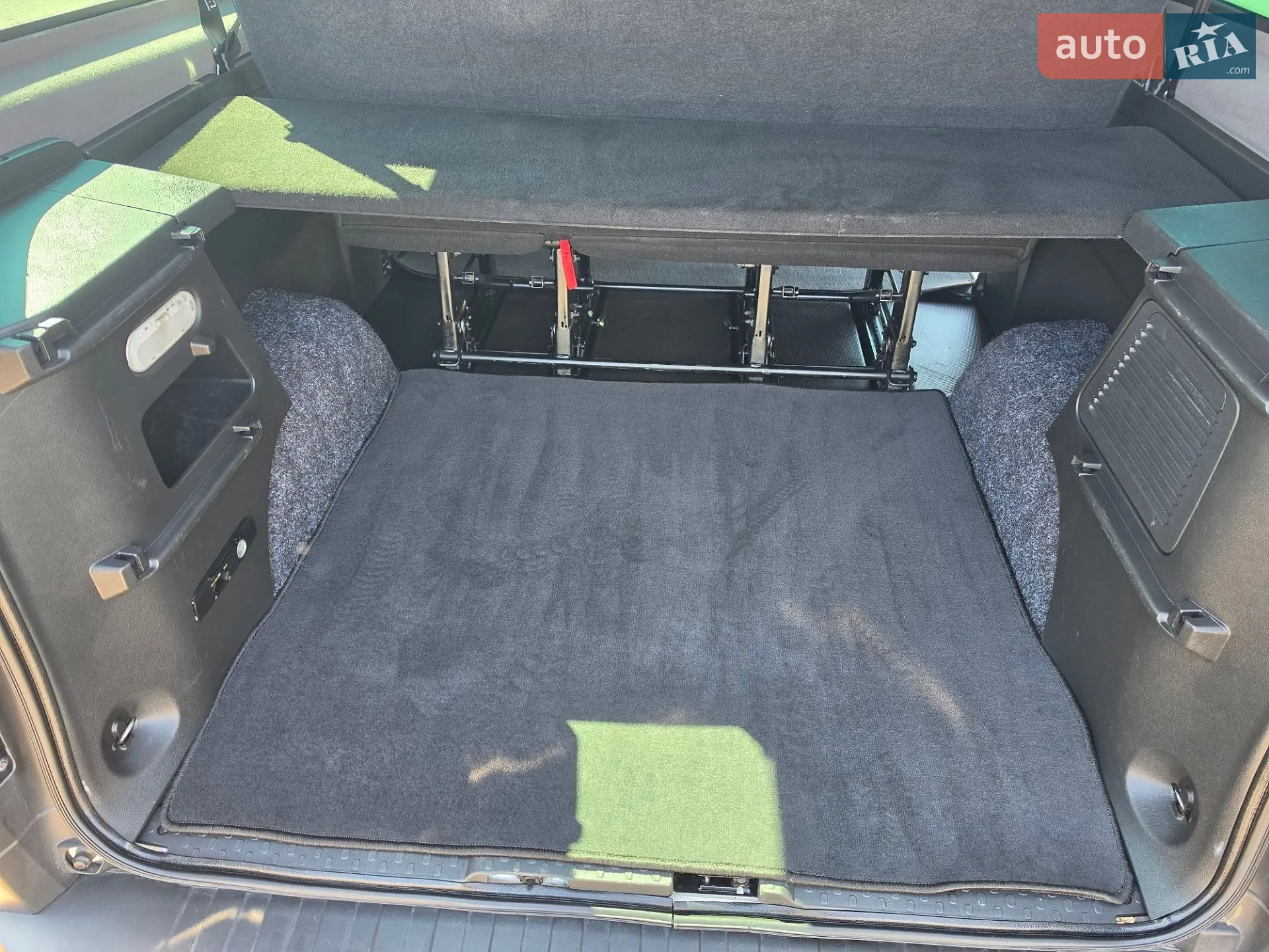 2020 Renault Trafic - мініатюра 41