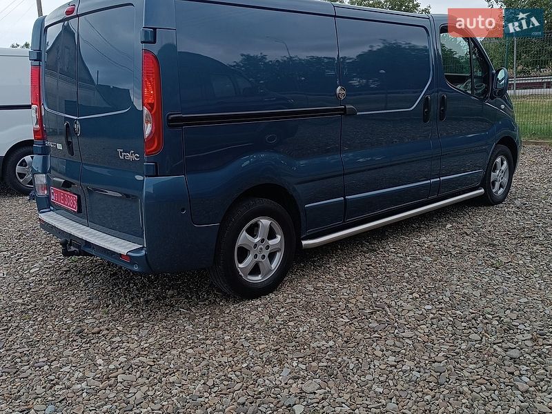 Мінівен Renault Trafic 2013 в Дубні