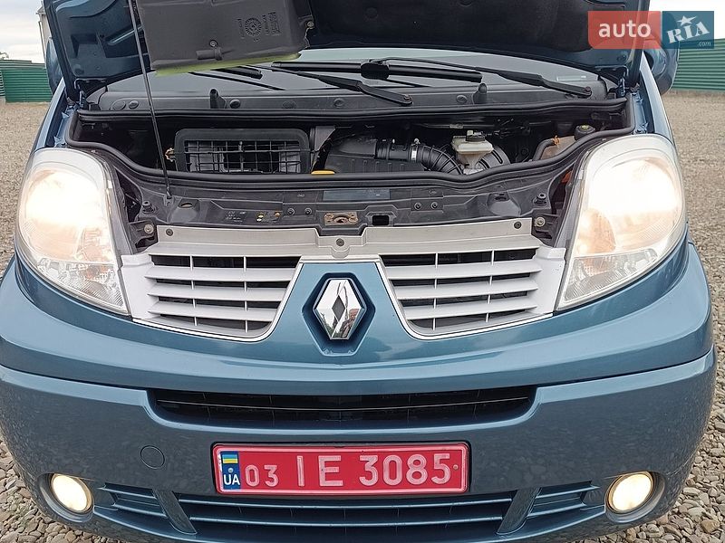 Мінівен Renault Trafic 2013 в Дубні