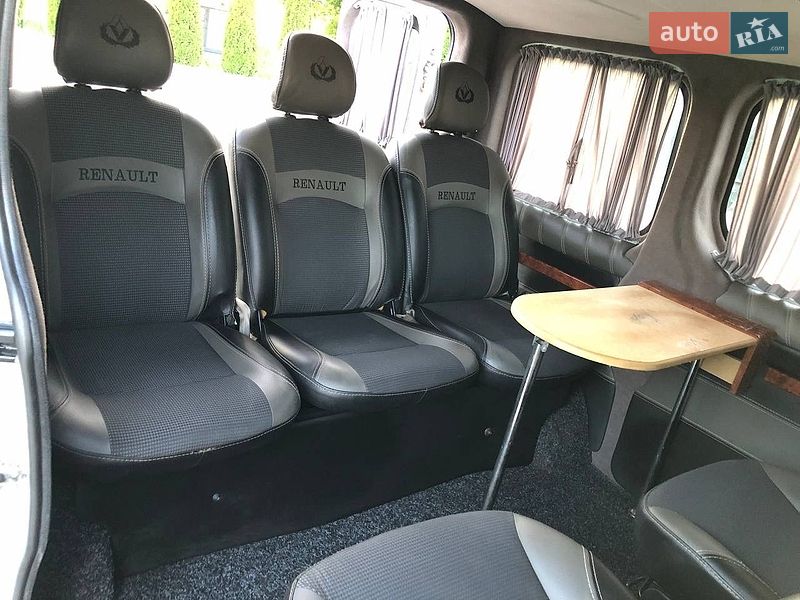 Мінівен Renault Trafic 2008 в Житомирі