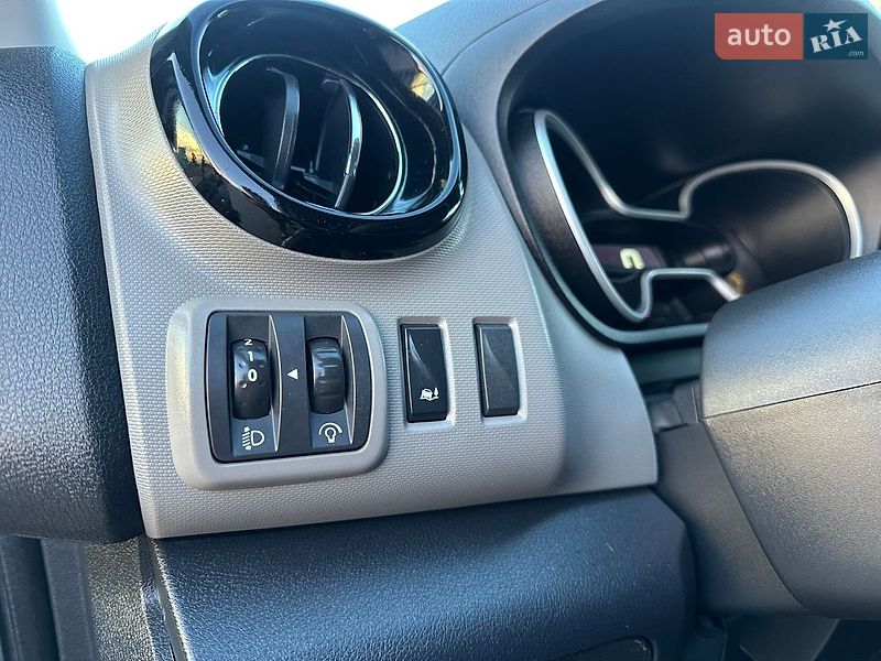Минивэн Renault Trafic 2016 в Луцке