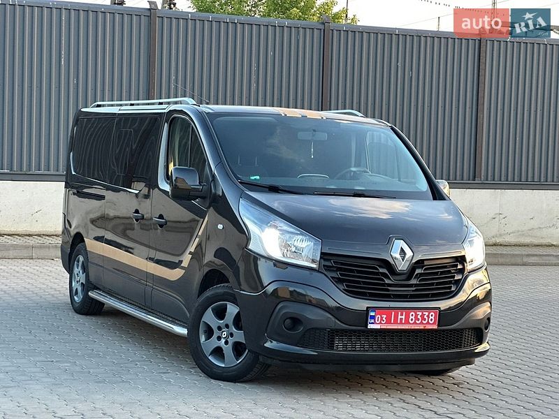 Минивэн Renault Trafic 2016 в Луцке