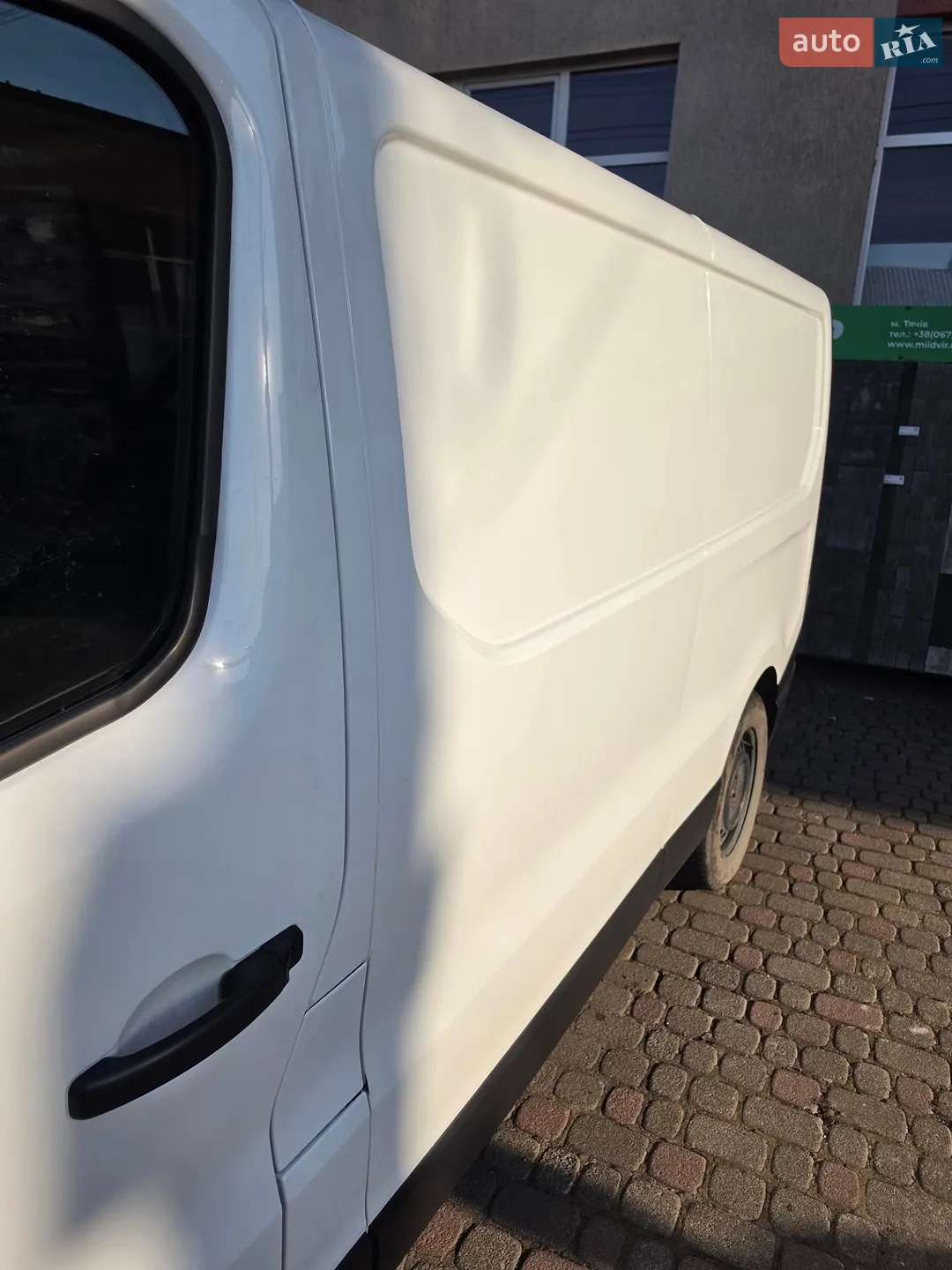 2015 Renault Trafic - мініатюра 4