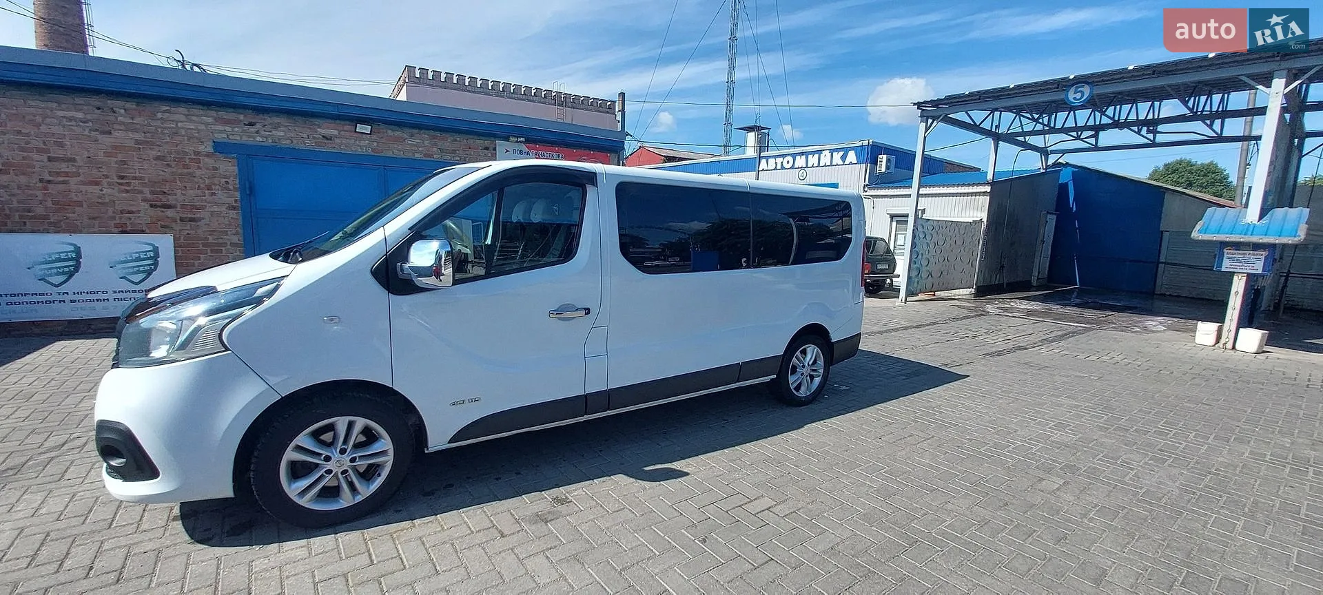 2015 Renault Trafic - мініатюра 5