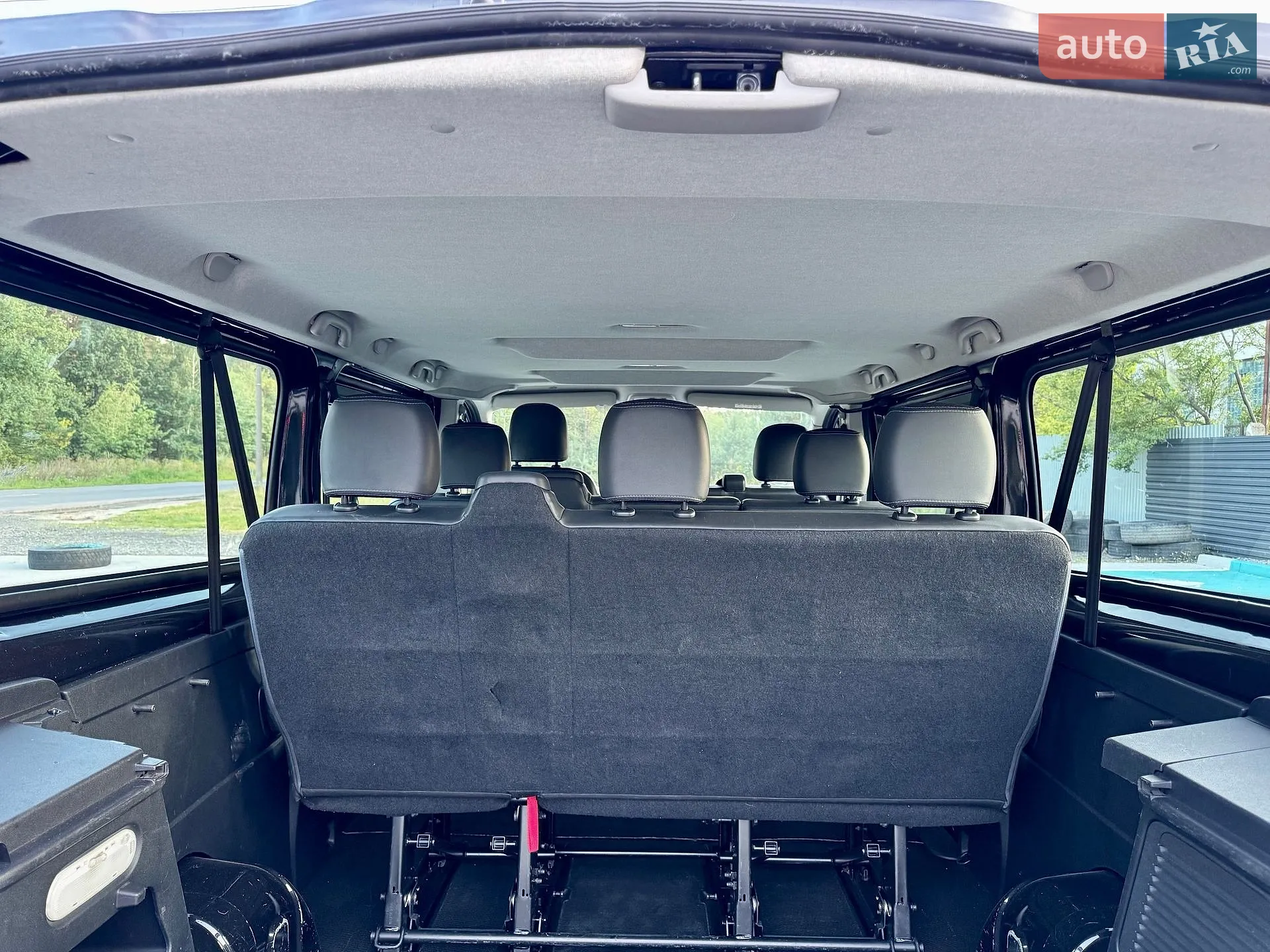 2017 Renault Trafic - мініатюра 38