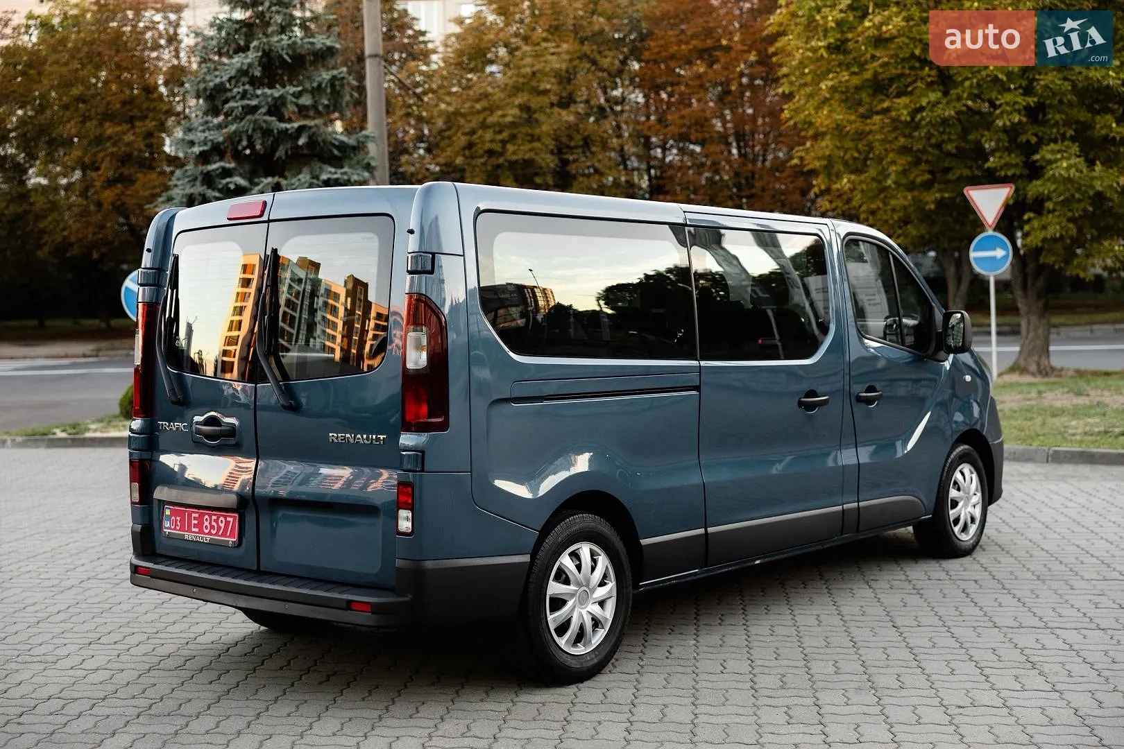 2018 Renault Trafic - мініатюра 9