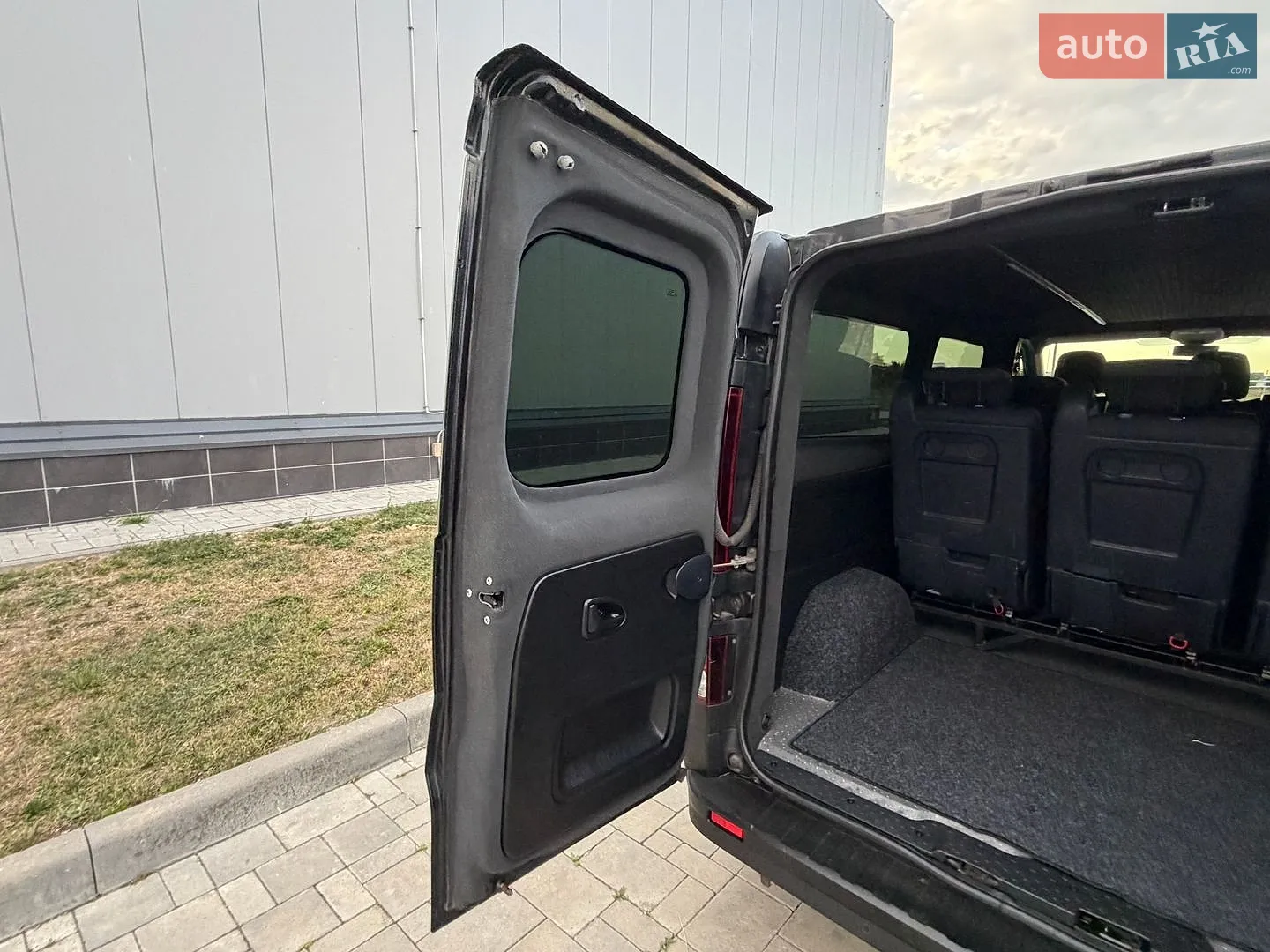 2019 Renault Trafic - мініатюра 24