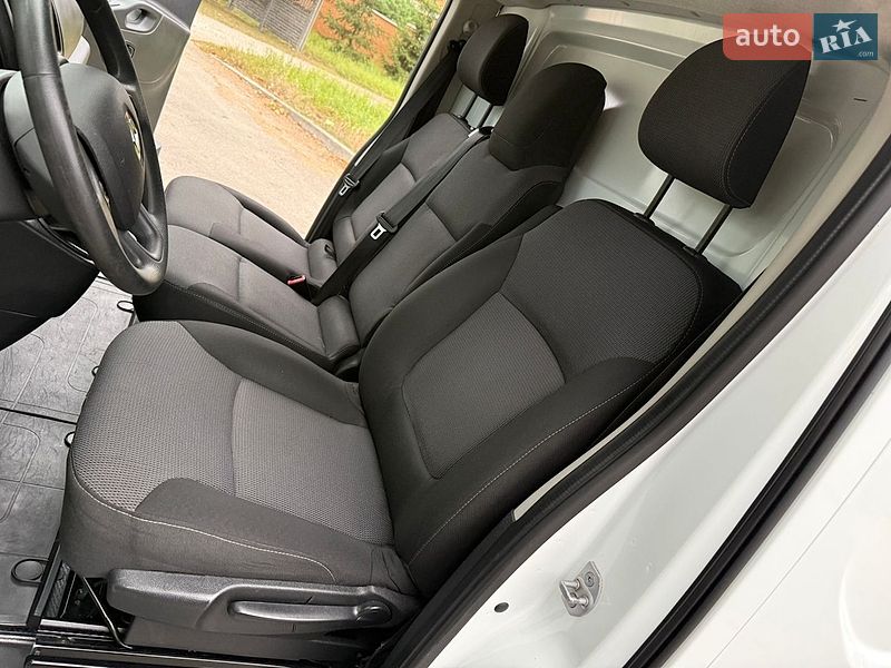 Грузовой фургон Renault Trafic 2021 в Днепре фото 6 Грузовой фургон Renault Trafic 2021 в Днепре