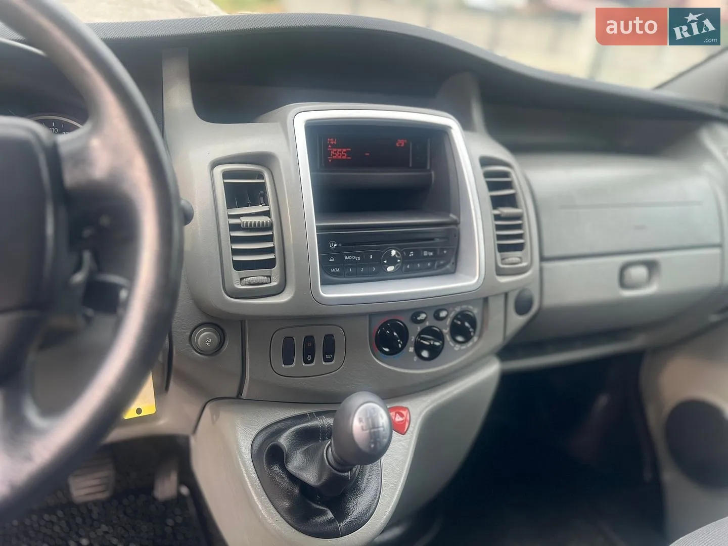 2010 Renault Trafic - мініатюра 18