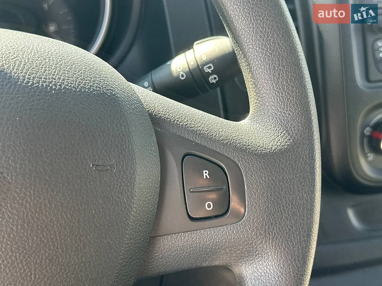 2020 Renault Trafic - мініатюра 10