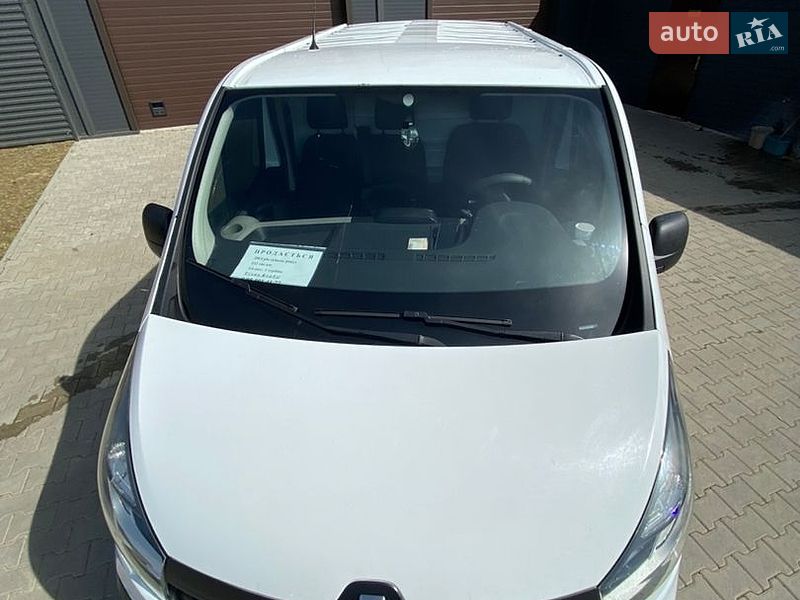 Грузовой фургон Renault Trafic 2014 в Черновцах