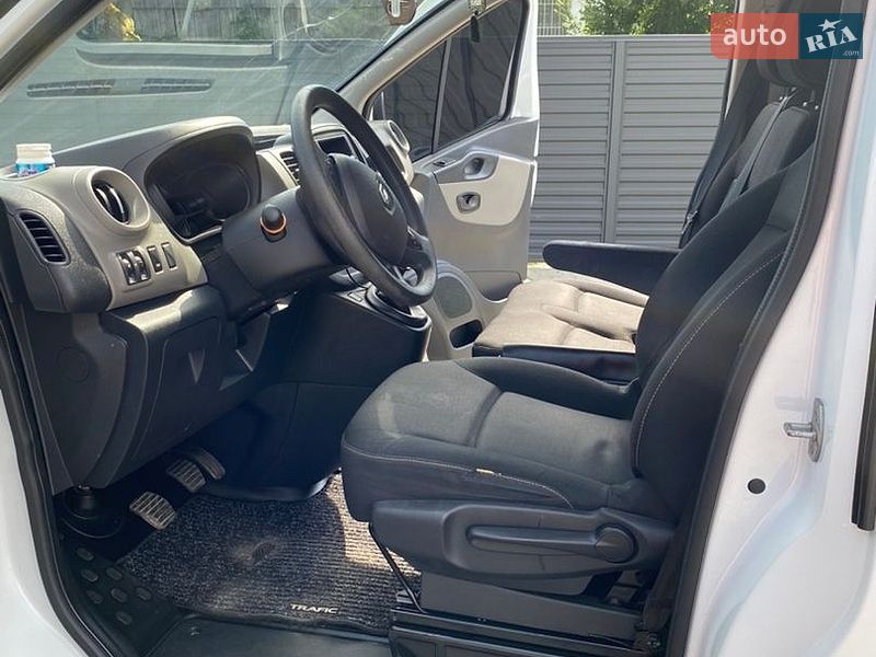 Грузовой фургон Renault Trafic 2014 в Черновцах