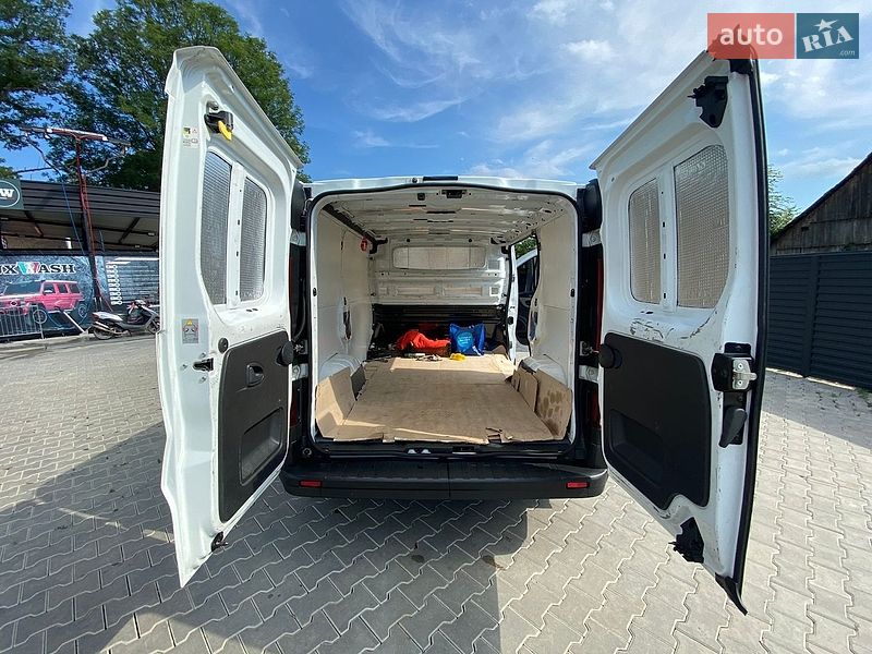 Грузовой фургон Renault Trafic 2014 в Черновцах