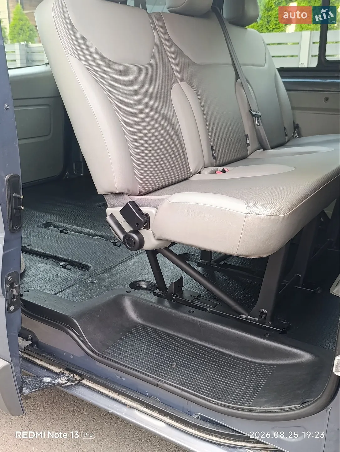 2012 Renault Trafic - мініатюра 36