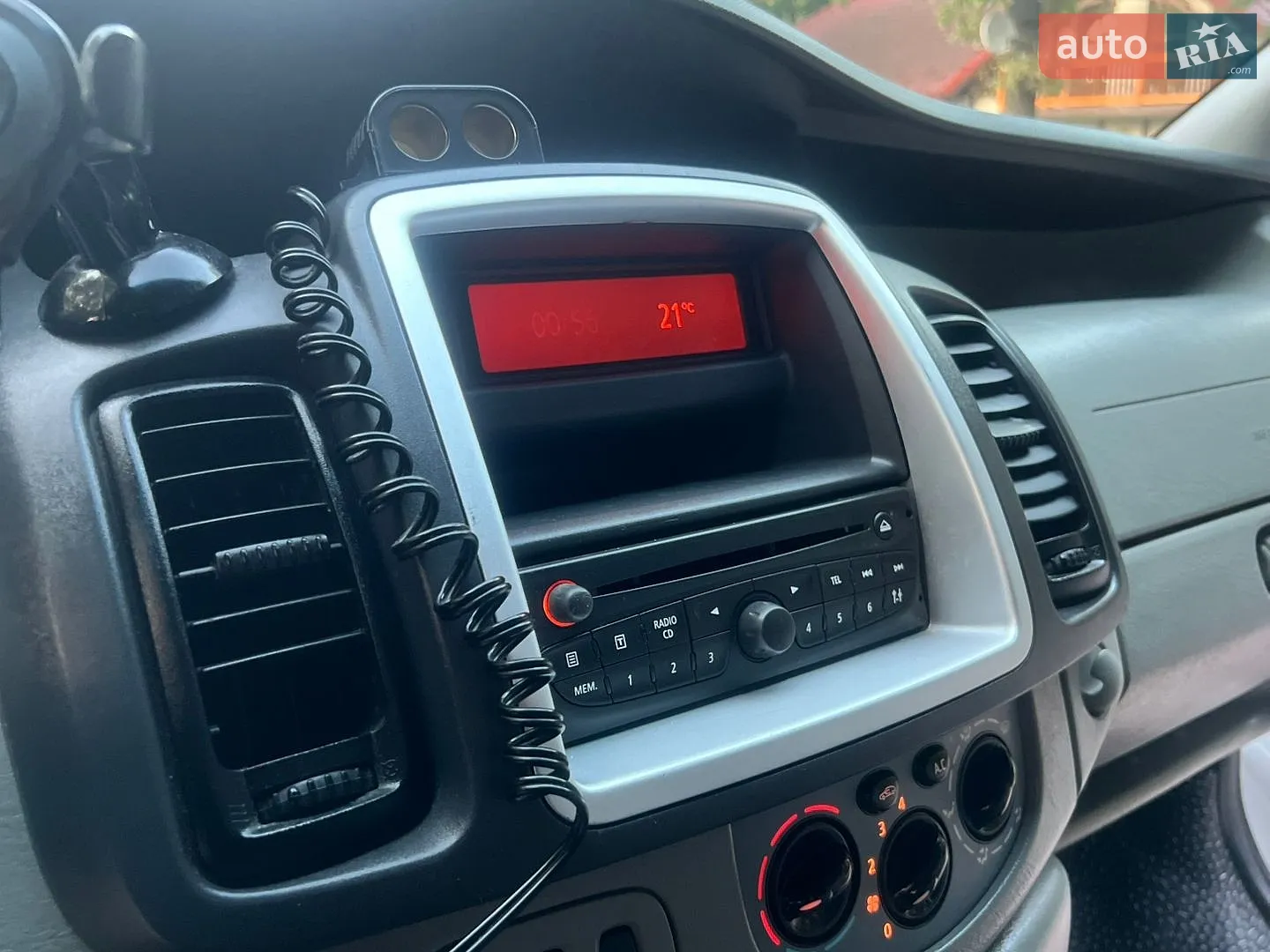 2014 Renault Trafic - мініатюра 83