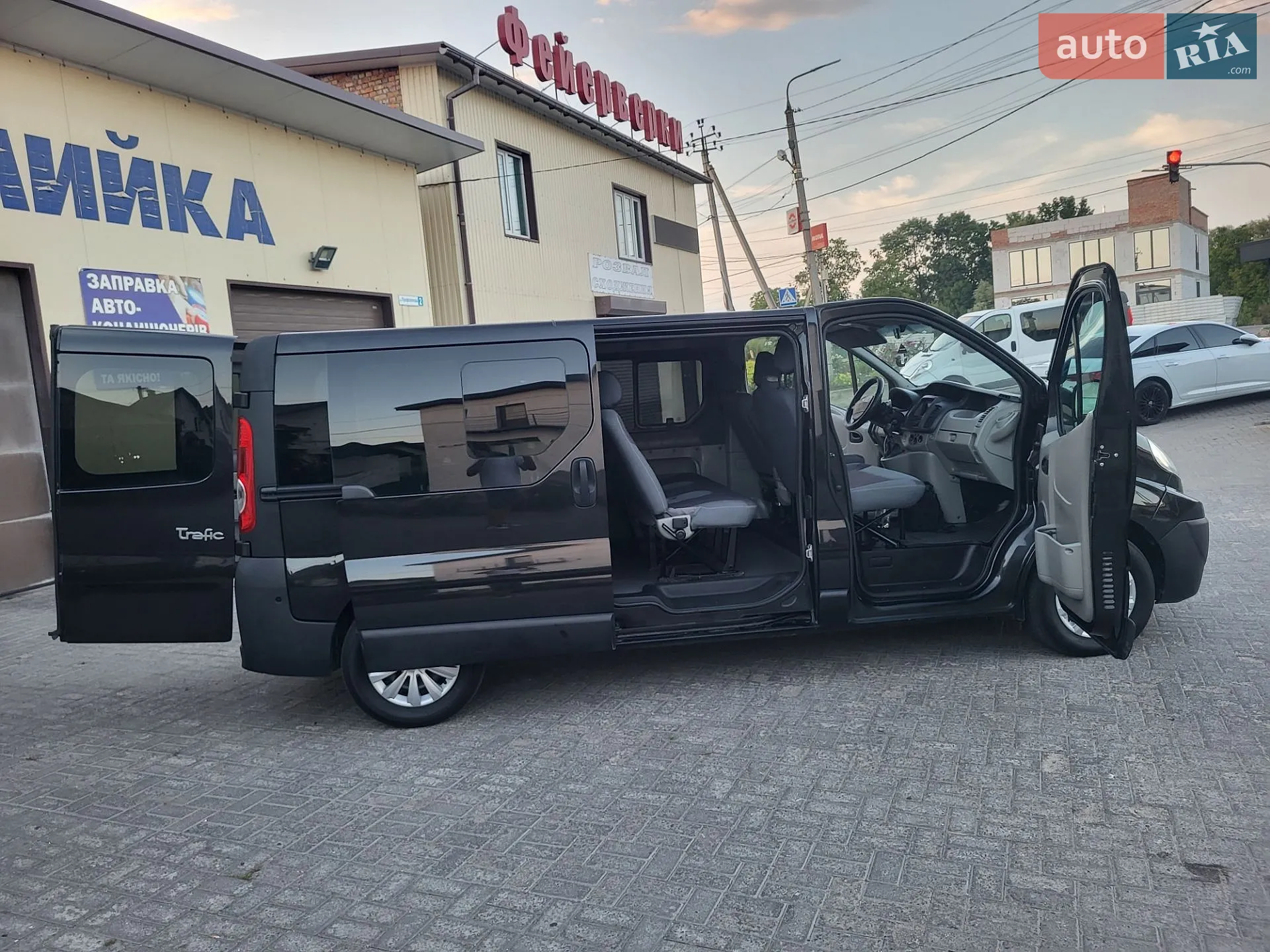 2013 Renault Trafic - мініатюра 28