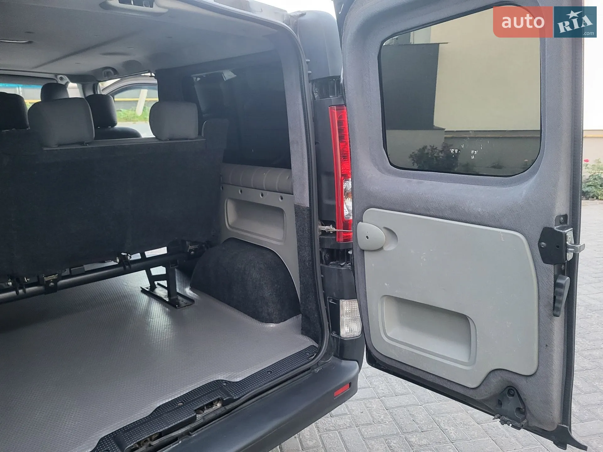 2013 Renault Trafic - мініатюра 63