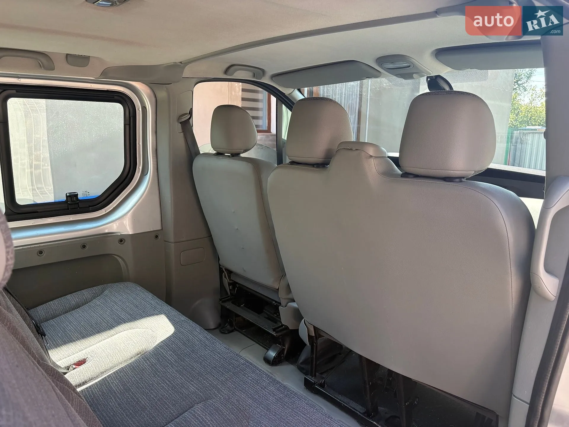 2010 Renault Trafic - мініатюра 8