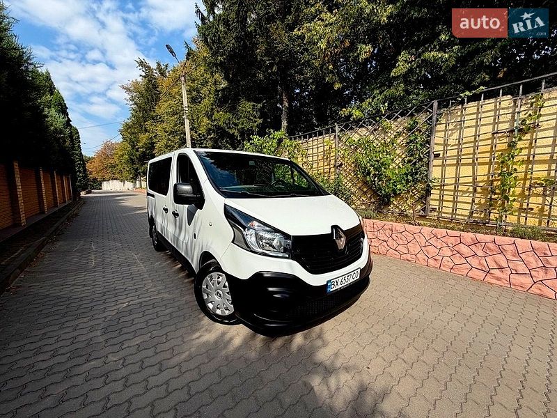 Минивэн Renault Trafic 2015 в Хмельницком