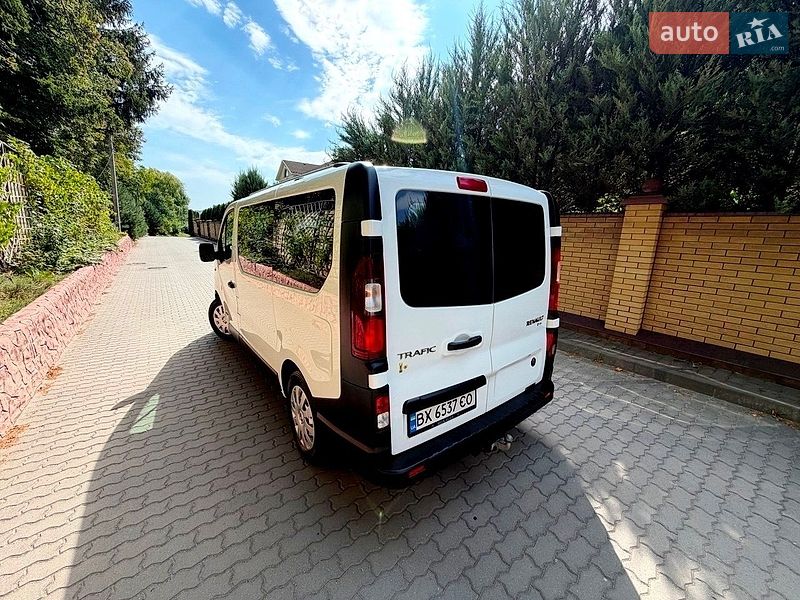 Минивэн Renault Trafic 2015 в Хмельницком