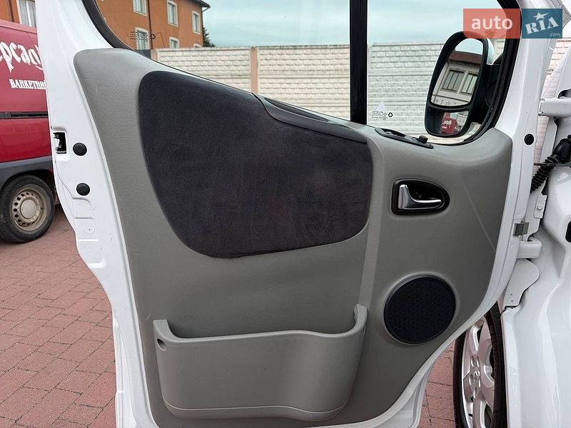 Минивэн Renault Trafic 2013 в Стрые