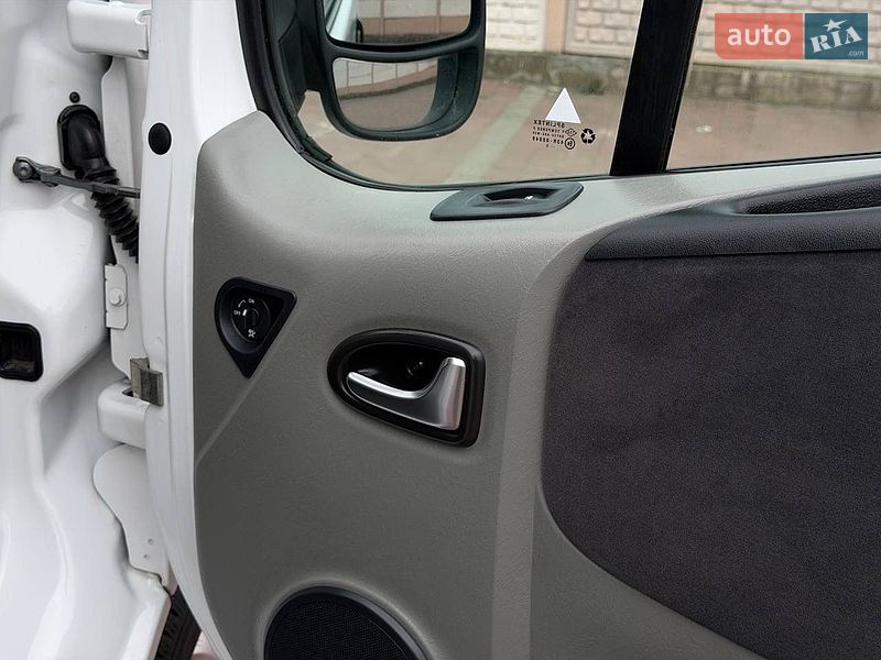 Минивэн Renault Trafic 2013 в Стрые