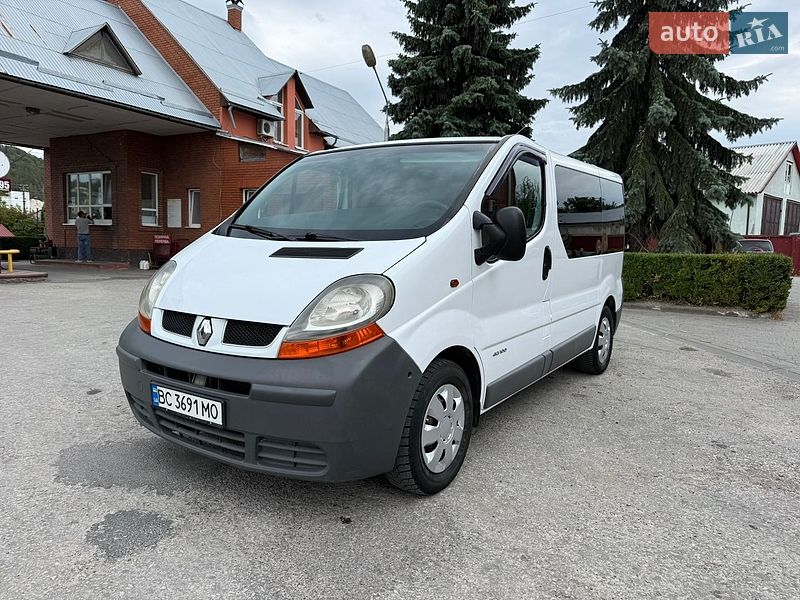 Минивэн Renault Trafic 2004 в Кременце