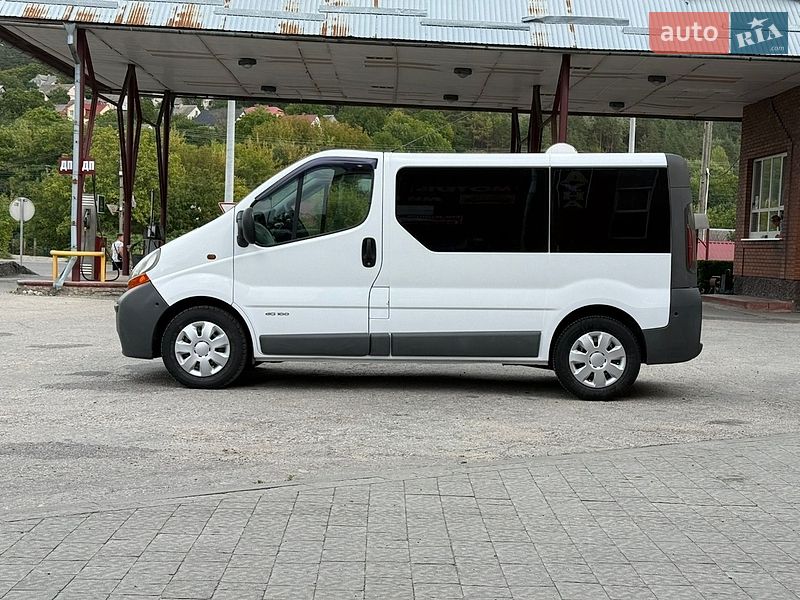 Минивэн Renault Trafic 2004 в Кременце