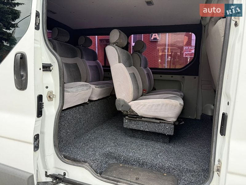 Минивэн Renault Trafic 2004 в Кременце