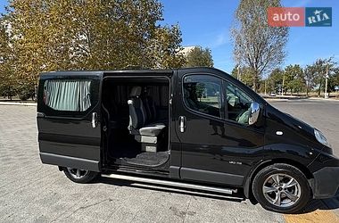 Минивэн Renault Trafic 2007 в Южном