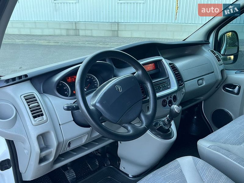 Минивэн Renault Trafic 2012 в Ковеле