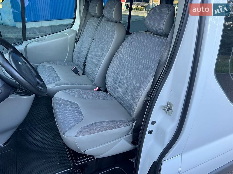 Минивэн Renault Trafic 2012 в Ковеле