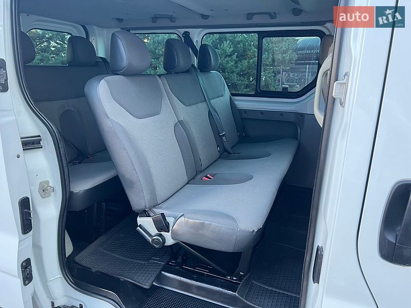 Минивэн Renault Trafic 2012 в Ковеле