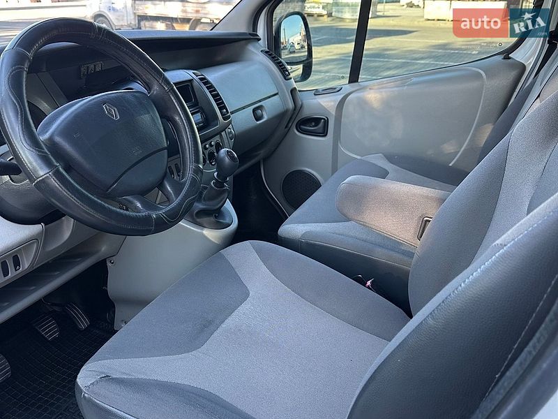 Минивэн Renault Trafic 2006 в Коломые фото 13 Минивэн Renault Trafic 2006 в Коломые