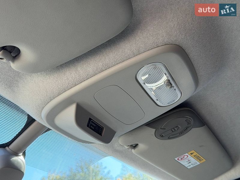 Вантажний фургон Renault Trafic 2020 в Львові