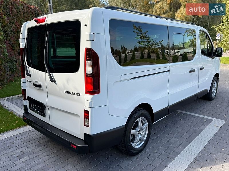 Мінівен Renault Trafic 2025 в Києві фото 62 Мінівен Renault Trafic 2025 в Києві
