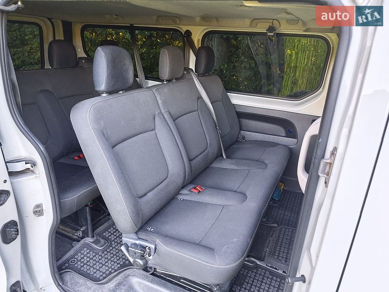 Мінівен Renault Trafic 2017 в Луцьку