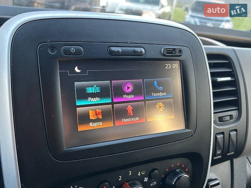 Мінівен Renault Trafic 2017 в Києві