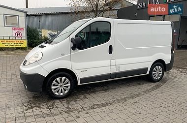 Грузовой фургон Renault Trafic 2012 в Львове