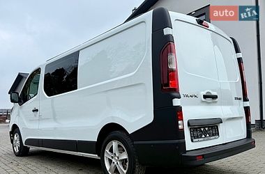 Минивэн Renault Trafic 2023 в Киеве фото 5 Минивэн Renault Trafic 2023 в Киеве