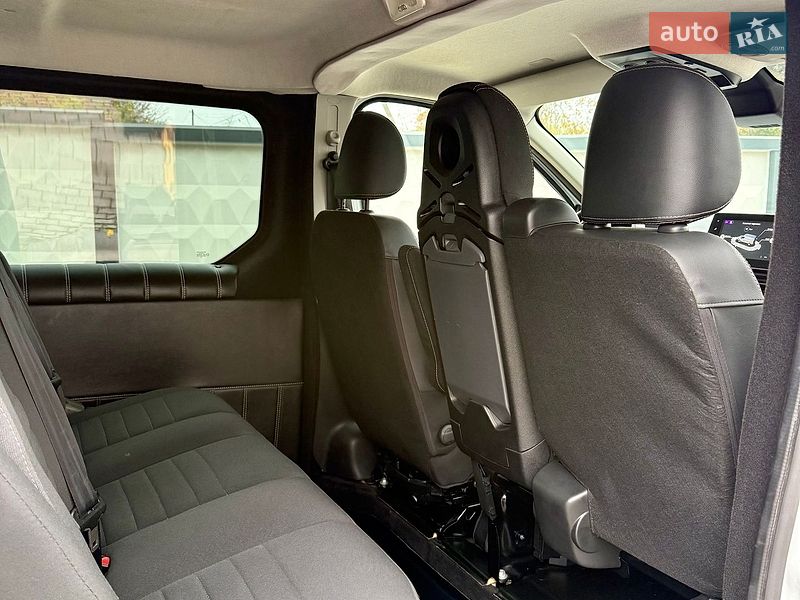 Минивэн Renault Trafic 2023 в Киеве фото 54 Минивэн Renault Trafic 2023 в Киеве