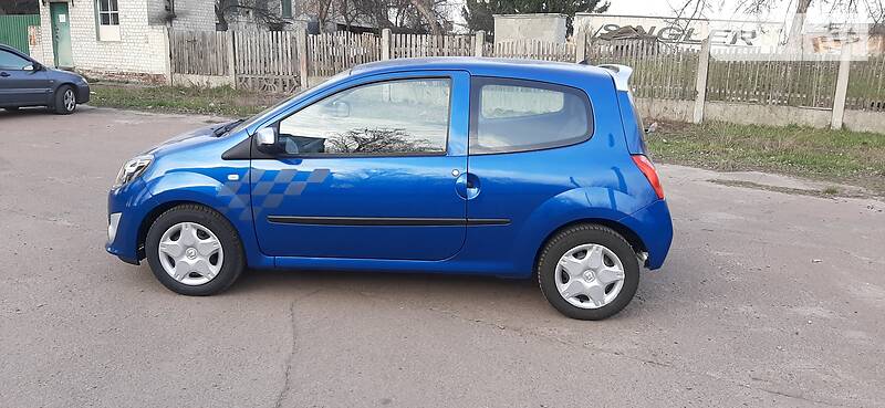 Купе Renault Twingo 2010 в Чернігові