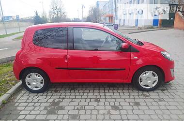 Хэтчбек Renault Twingo 2010 в Львове