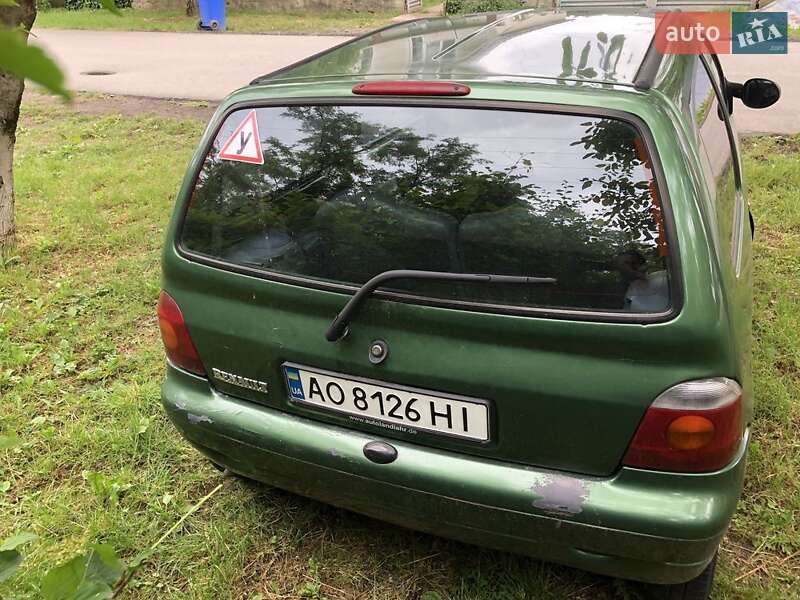 Хэтчбек Renault Twingo 1996 в Ужгороде
