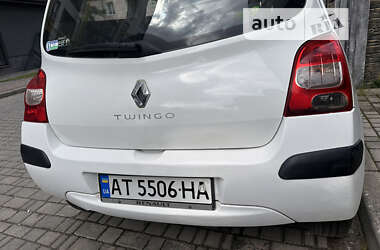 Хэтчбек Renault Twingo 2010 в Ивано-Франковске